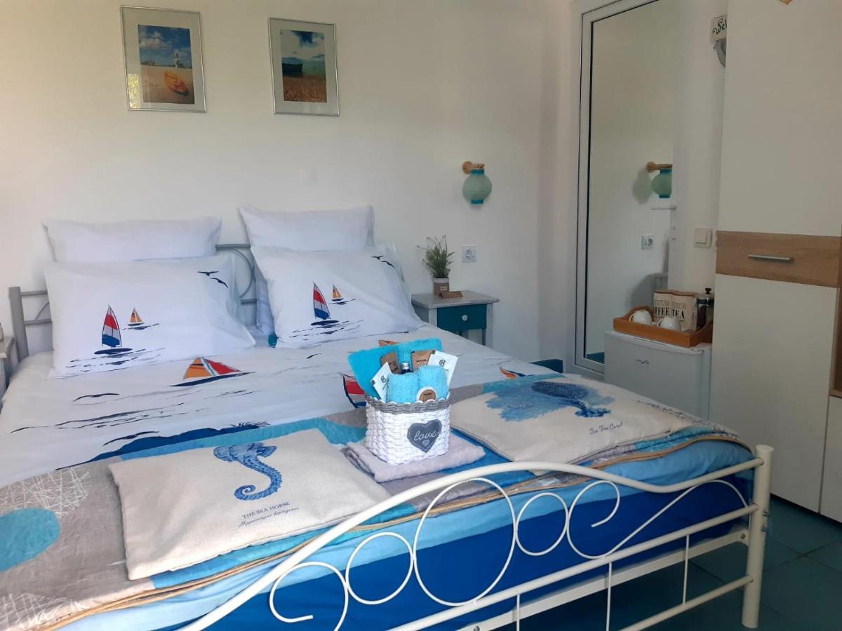 Casa Babica Guesthouse Costinesti Bagian luar foto