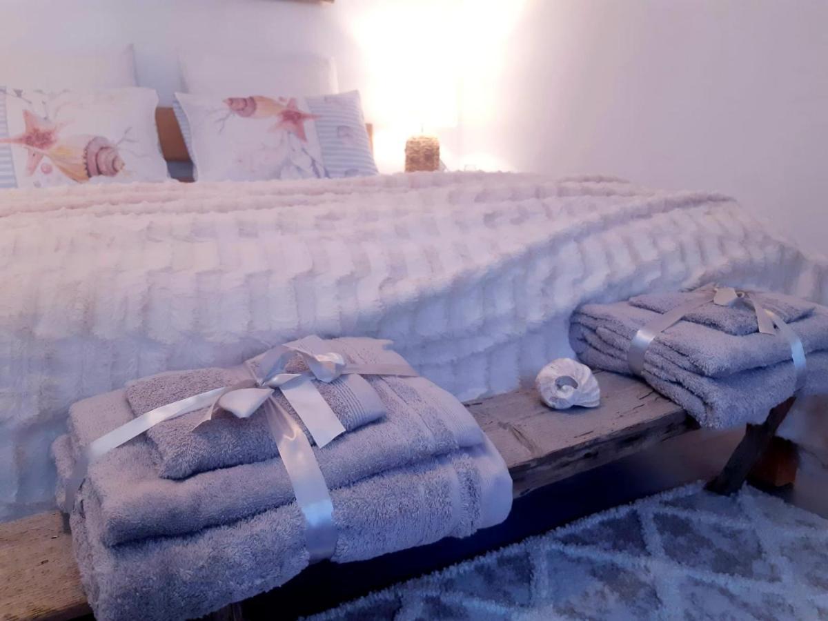 Casa Babica Guesthouse Costinesti Bagian luar foto